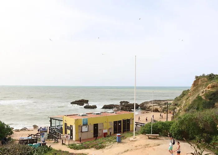 Beachfront Apartment Praia Dos Aveiros