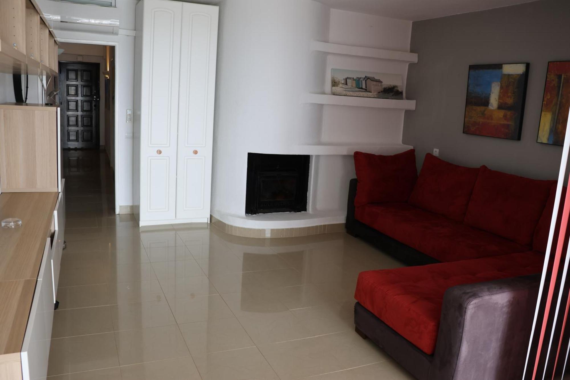 Beachfront Dos Aveiros Apartment