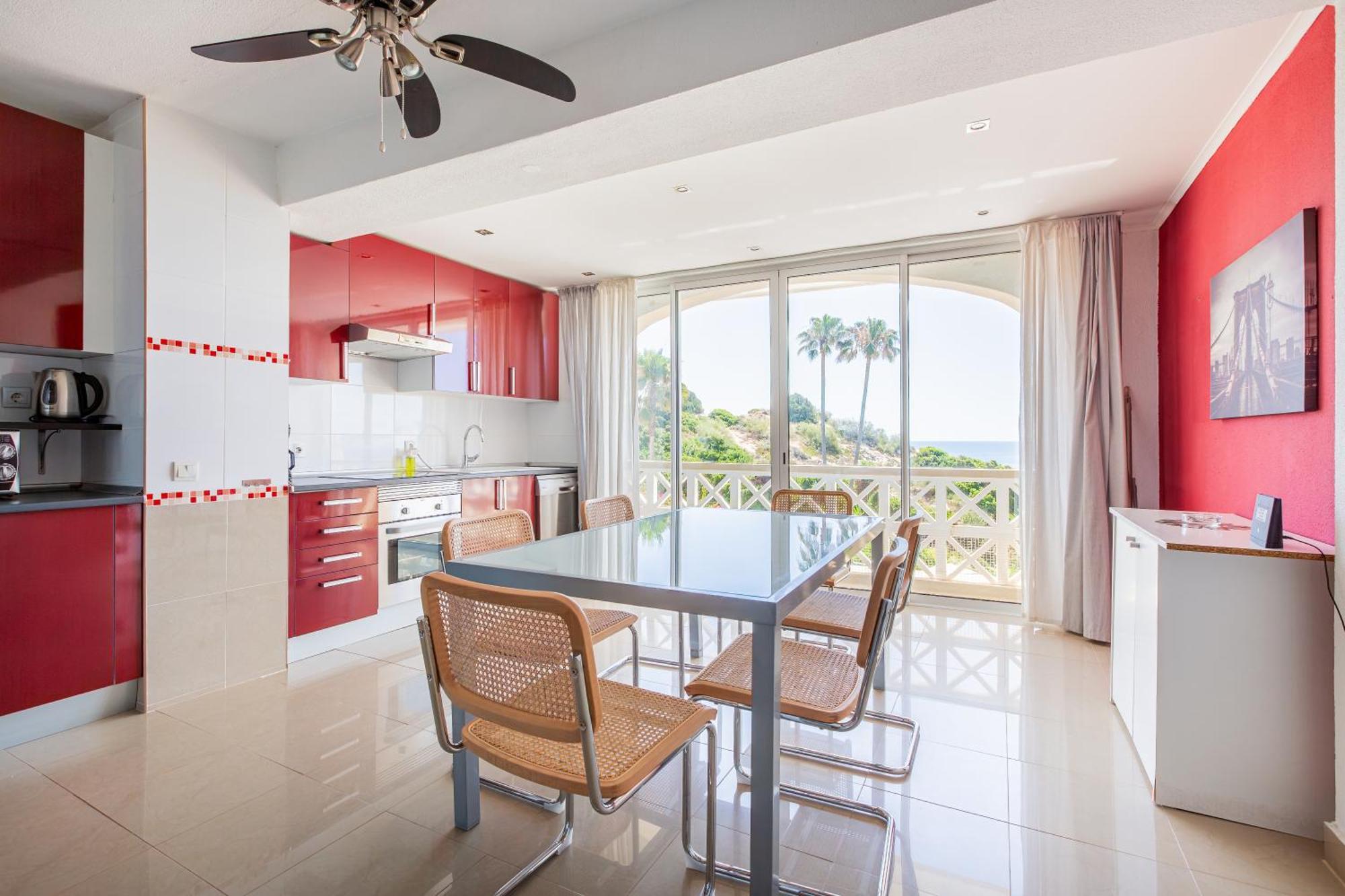 Beachfront Dos Aveiros Apartment